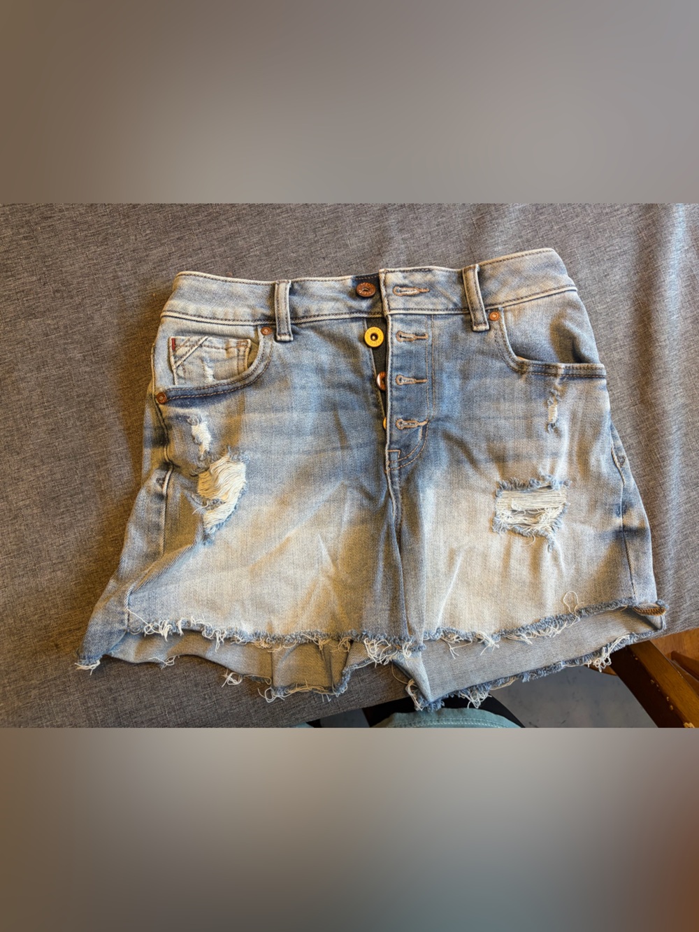 edge Light Blue Distressed Denim Shorts with Frayed Hem